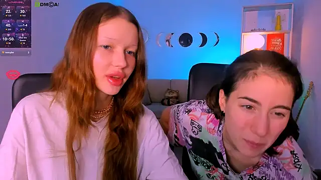 khloebeauty online show from November 12, 8:18 pm