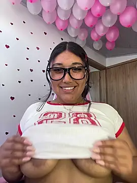 SharaRous online show from March 21, 9:09 pm