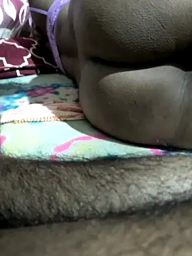 maskedlover321 online show from December 14, 1:33 am