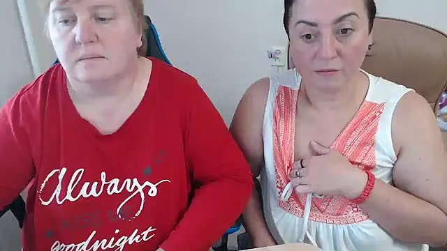 Bertie Adeline online show from November 12, 11:30 am