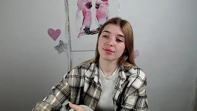 JuiceLips   online show from January 10, 3:17 pm