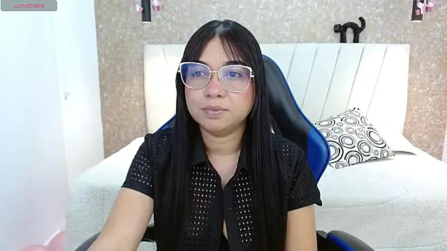AliceSmiith  online show from September 28, 7:41 pm