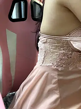 Orianna69 online show from November 28, 2:47 am