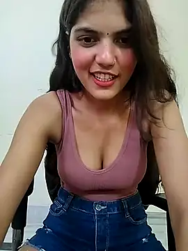 Snapshot of sexy_lips99 chatting on September 22, 5:28 am sexy lips99 online show from September 22, 5:28 am