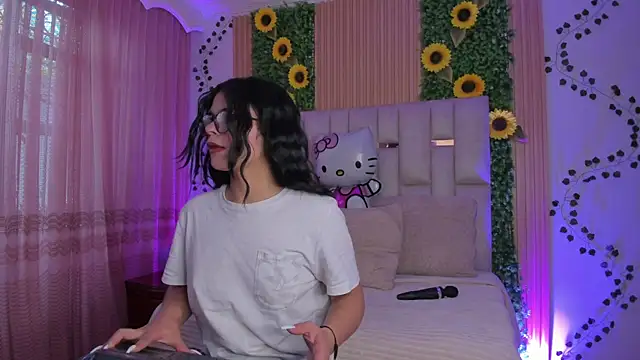 Jade Nmm online show from September 11, 1:11 pm