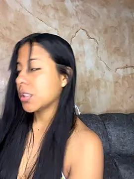 Kendra C online show from December 17, 2:17 am