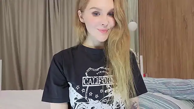 Brigitte Bardot online show from October 30, 5:54 am