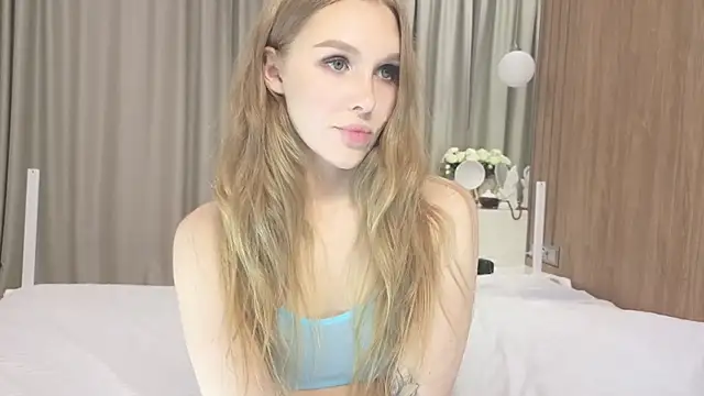 Brigitte Bardot online show from October 17, 8:06 am