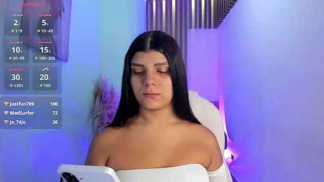 PauliinaBelle  online show from November 13, 12:37 pm