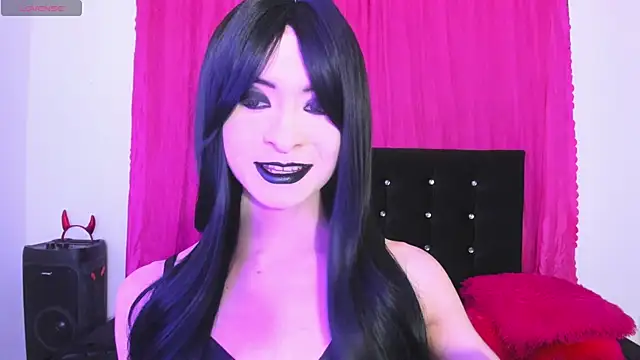 cutenaked 8 online show from August 10, 12:03 am