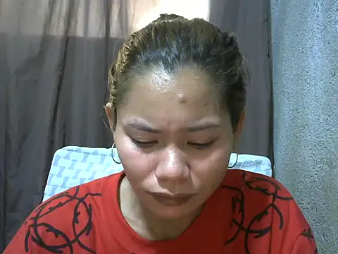 Sweeetgurll online show from February 28, 11:37 pm