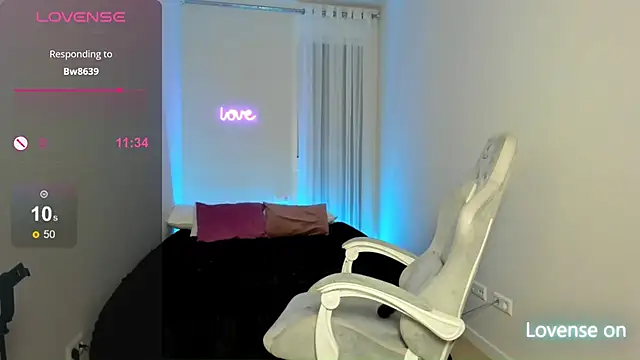 SelinaStorm online show from June 27, 12:23 am