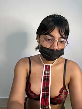 Kyra  Rose online show from February 28, 5:07 am