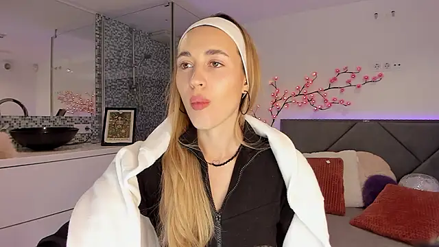 AlexaWilds online show from January 17, 2:13 pm