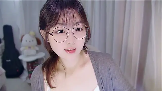 YUANYUAN-A online show from April 20, 12:19 pm