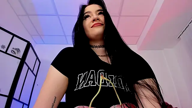 Mary Lori online show from February 22, 7:53 am