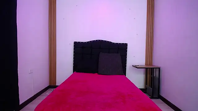 KENDALL ART online show from November 5, 7:52 pm