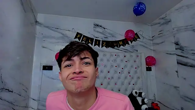 Ari and Storm online show from March 20, 3:17 pm