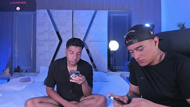 LiamDeep online show from January 10, 9:41 pm