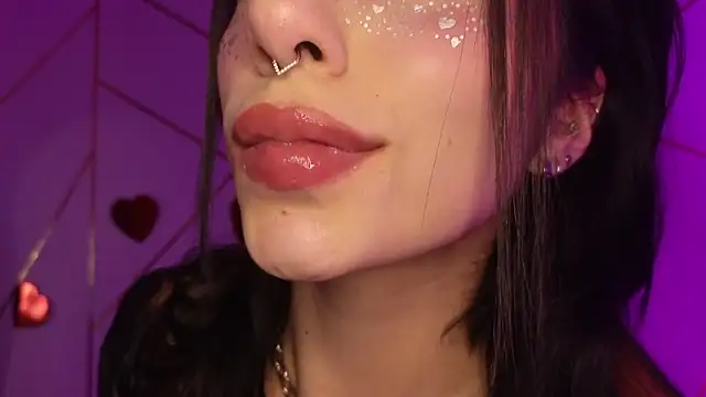 Hollyxx  online show from March 11, 3:22 am