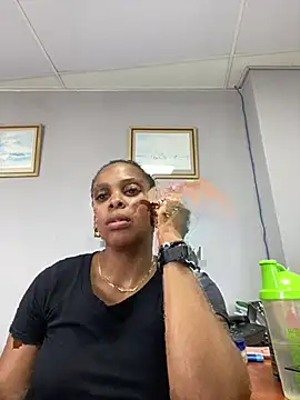 031bubbles online show from March 23, 12:11 pm