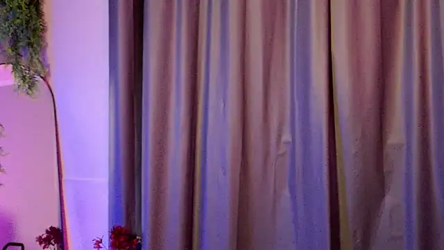 xbigpeach online show from July 18, 12:47 am