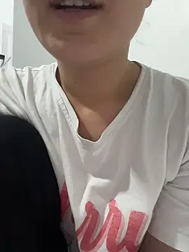 delibiri11 online show from February 27, 11:15 pm