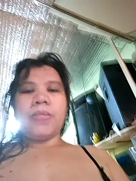 hotlyn45 online show from June 22, 1:43 am
