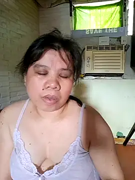hotlyn45 online show from July 8, 2:58 am