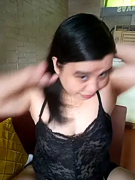 hotlyn45 online show from July 15, 1:54 am