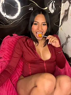 BrunetteBliss69 online show from October 24, 1:56 am