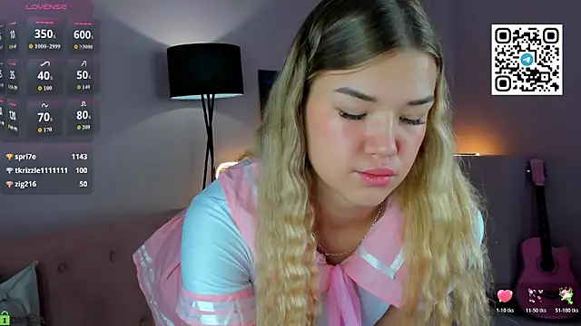 CherryLexi  online show from April 8, 4:47 am