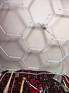 Steffi Snowbunny online show from March 6, 9:32 pm