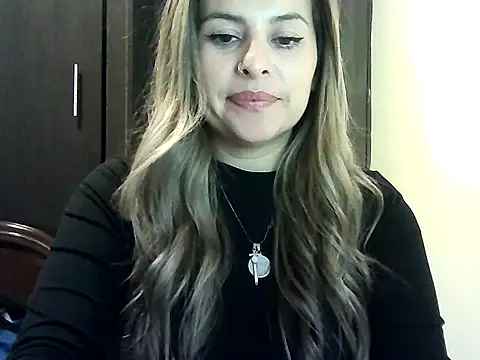 Valery  Rouse  online show from February 1, 3:38 am