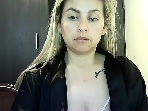 Valery  Rouse  online show from October 14, 1:57 pm