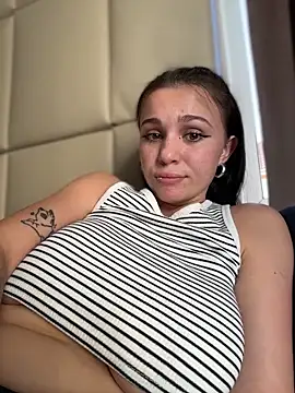 VendiMur online show from December 23, 2:37 am