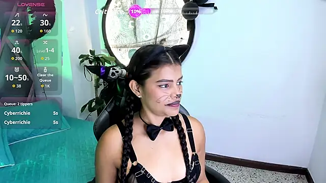 Miaa Rosse online show from October 25, 12:35 pm