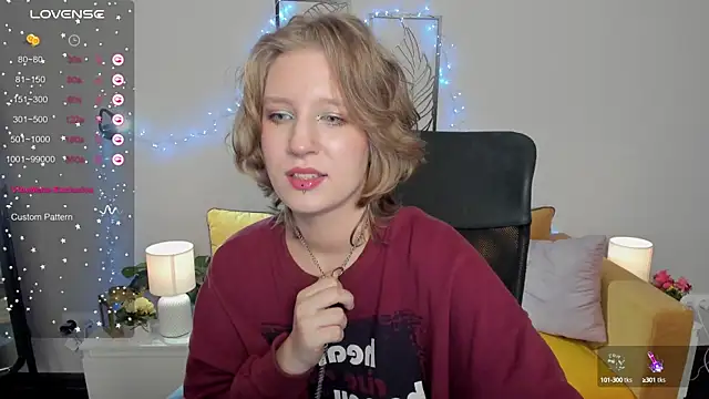 Hailey Foxy online show from October 3, 8:41 am