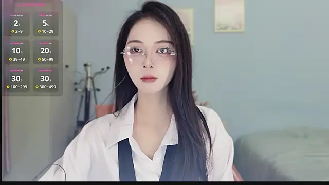 Sue101010 online show from November 29, 10:47 pm