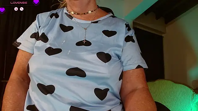  SARAI DUPONT online show from February 15, 11:09 am