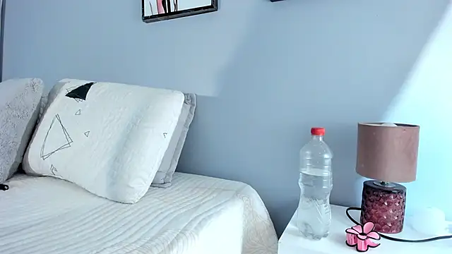 Grettel w online show from February 18, 8:52 pm