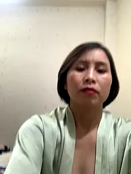 Hello Linchii online show from September 17, 6:50 pm