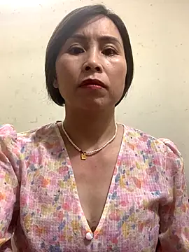 Hello Linchii online show from October 15, 4:09 pm