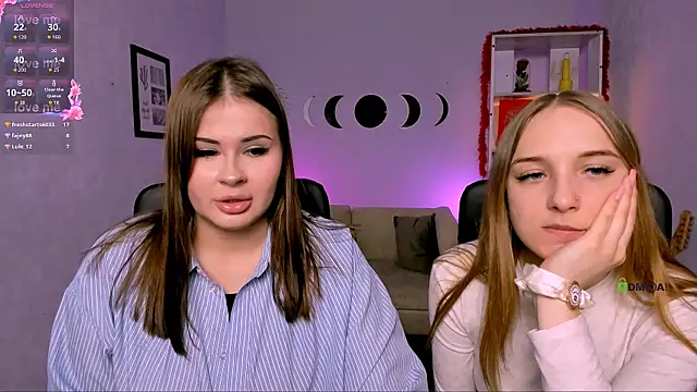 keylas moan online show from April 4, 7:02 pm