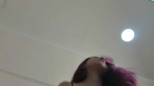 Larissa Miller online show from October 18, 1:03 pm