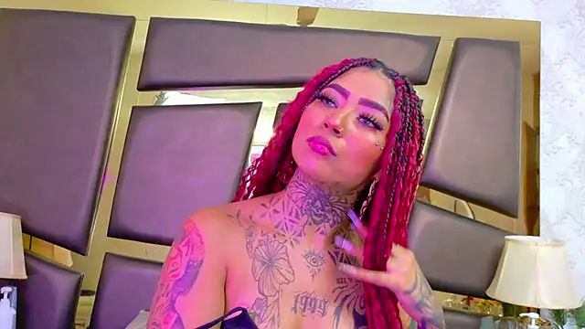 EmilieLake online show from March 27, 7:47 pm