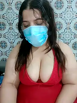 Hot-lino online show from May 22, 10:19 pm