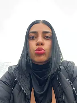 AlannaEvons online show from February 4, 8:34 pm