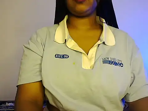 khushi- queen online show from November 4, 7:30 pm