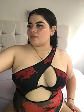 Kuromy x online show from February 18, 7:02 pm